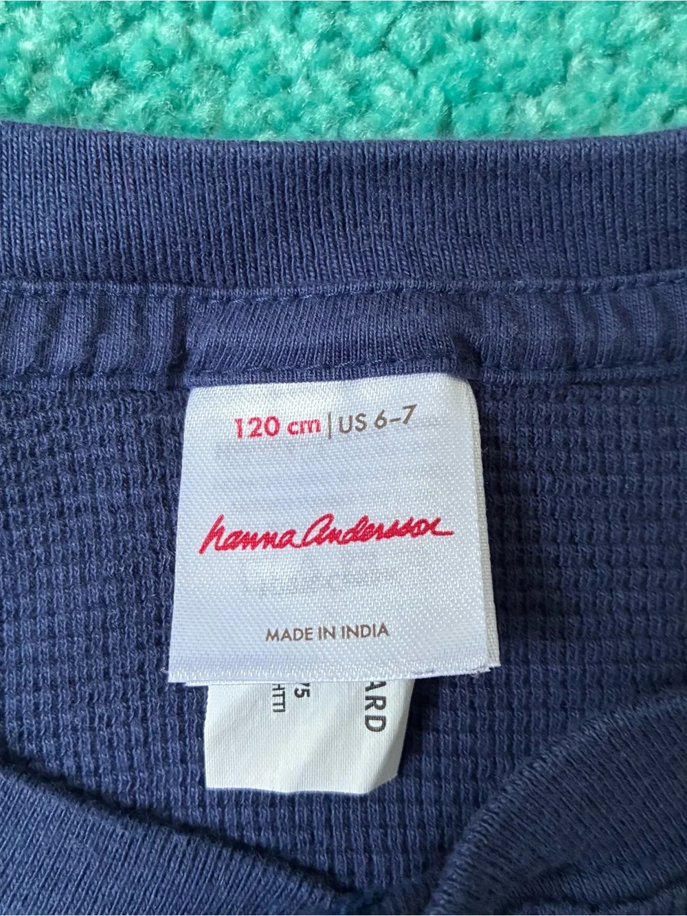 Hanna Andersson Evergreen Trees Thermal Henley Tee (Navy/Green) Size 6-7